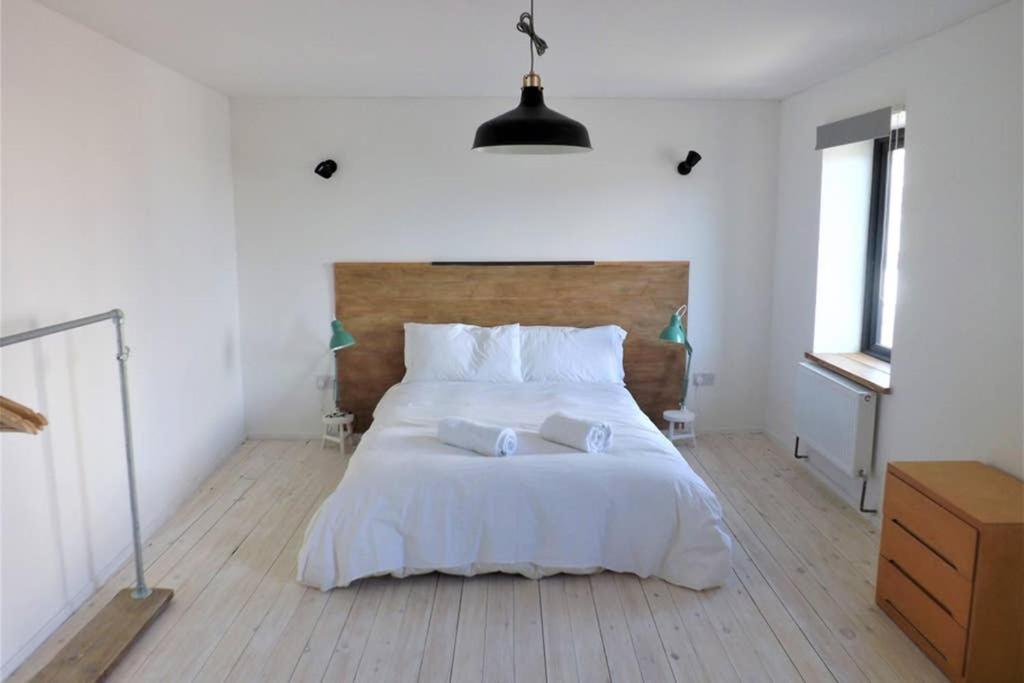 The Mews - Tastefully Restored Mews House Close To The Sea Holiday home Margate